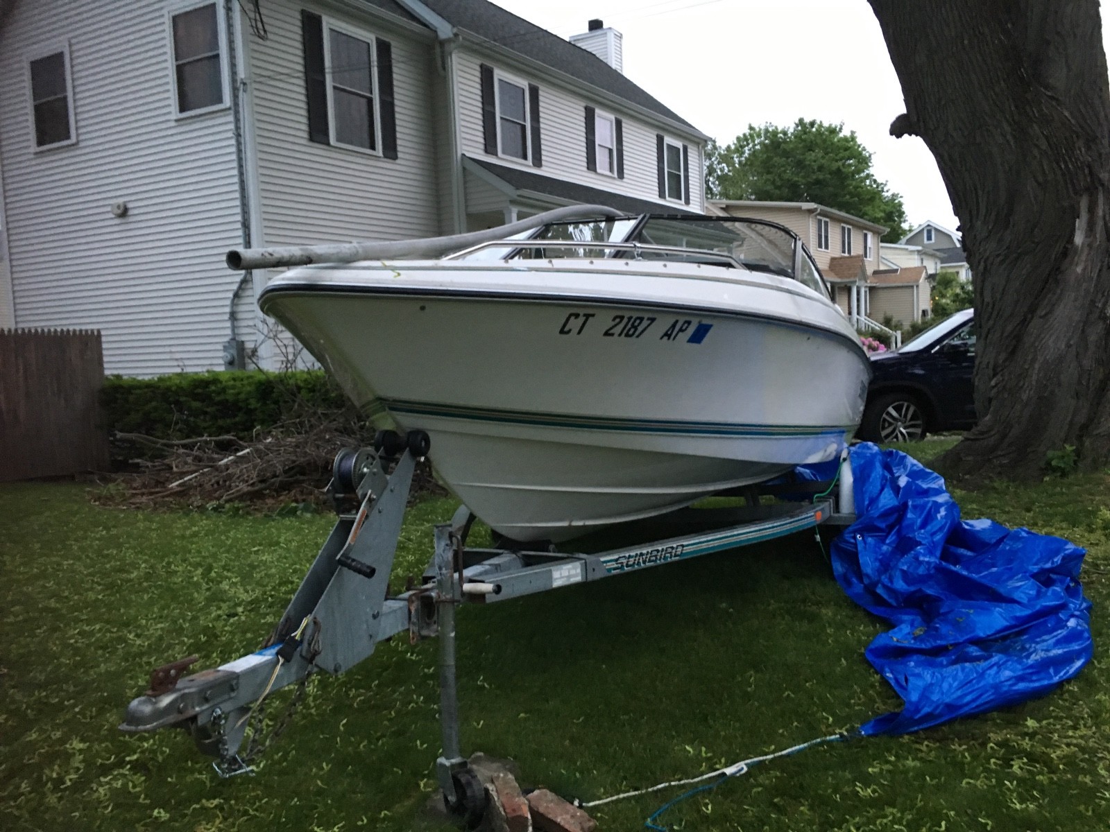 1992 Corsair Sunbird Powerboat w Trailer, Fairfield CT | No Fees & No Reserve