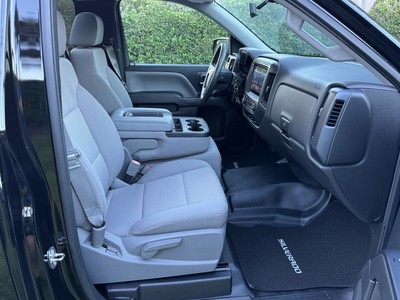 image 5 of interior