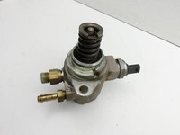 VW Sharan 7N II 10-15 TSI 1,4 110KW Einspritzpumpe Hochdruckpumpe VW Sharan 7N II 10-15 20.04.2014 03C127026P... Vorschau 2