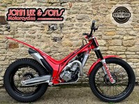 Gas Gas TXT 300cc Racing Trials Bike, 2025 Model, In Stock & £1500.00 Discount