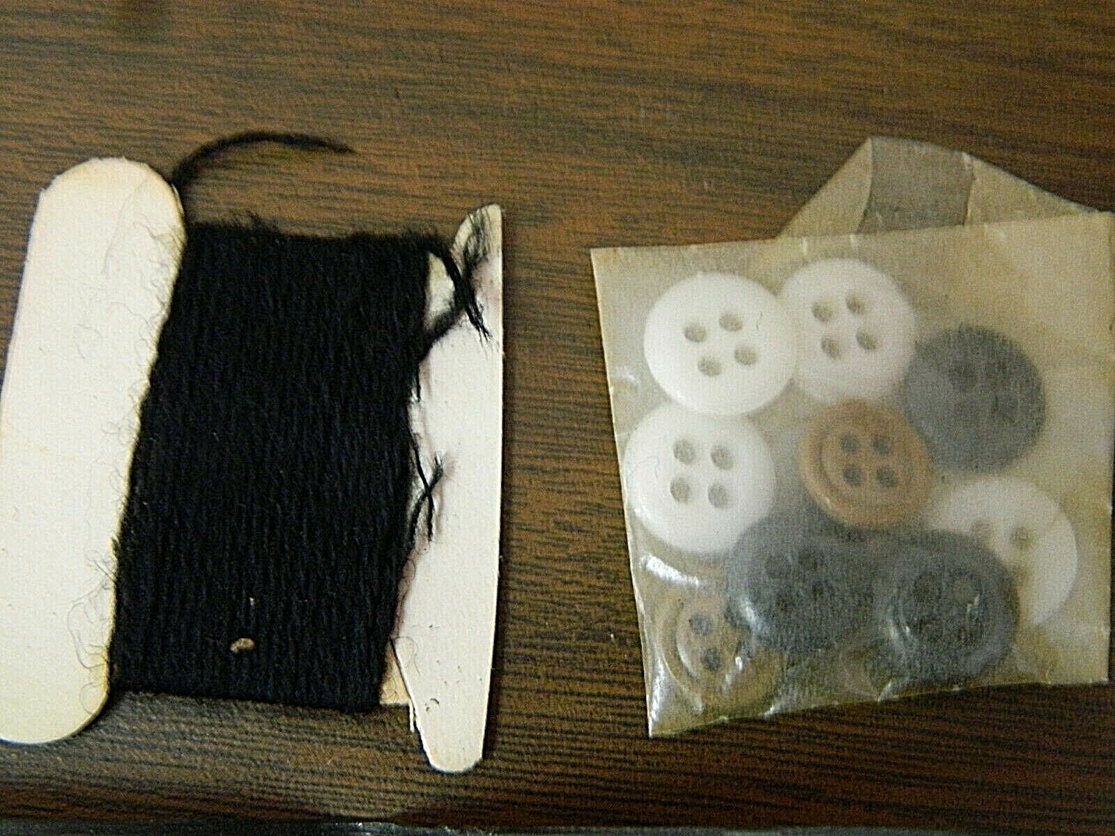 United State Marine Corp USMC Vintage Vinyl Sewing Kit, Complete