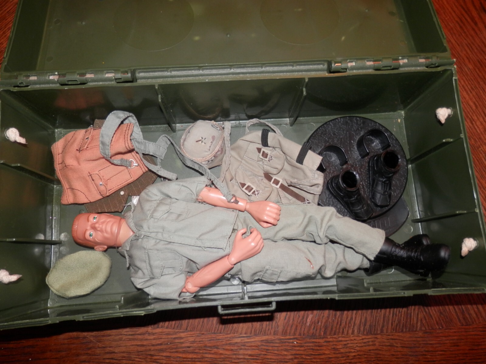 G.I. Joe Hasbro Original Vintage 1960s w/Locker