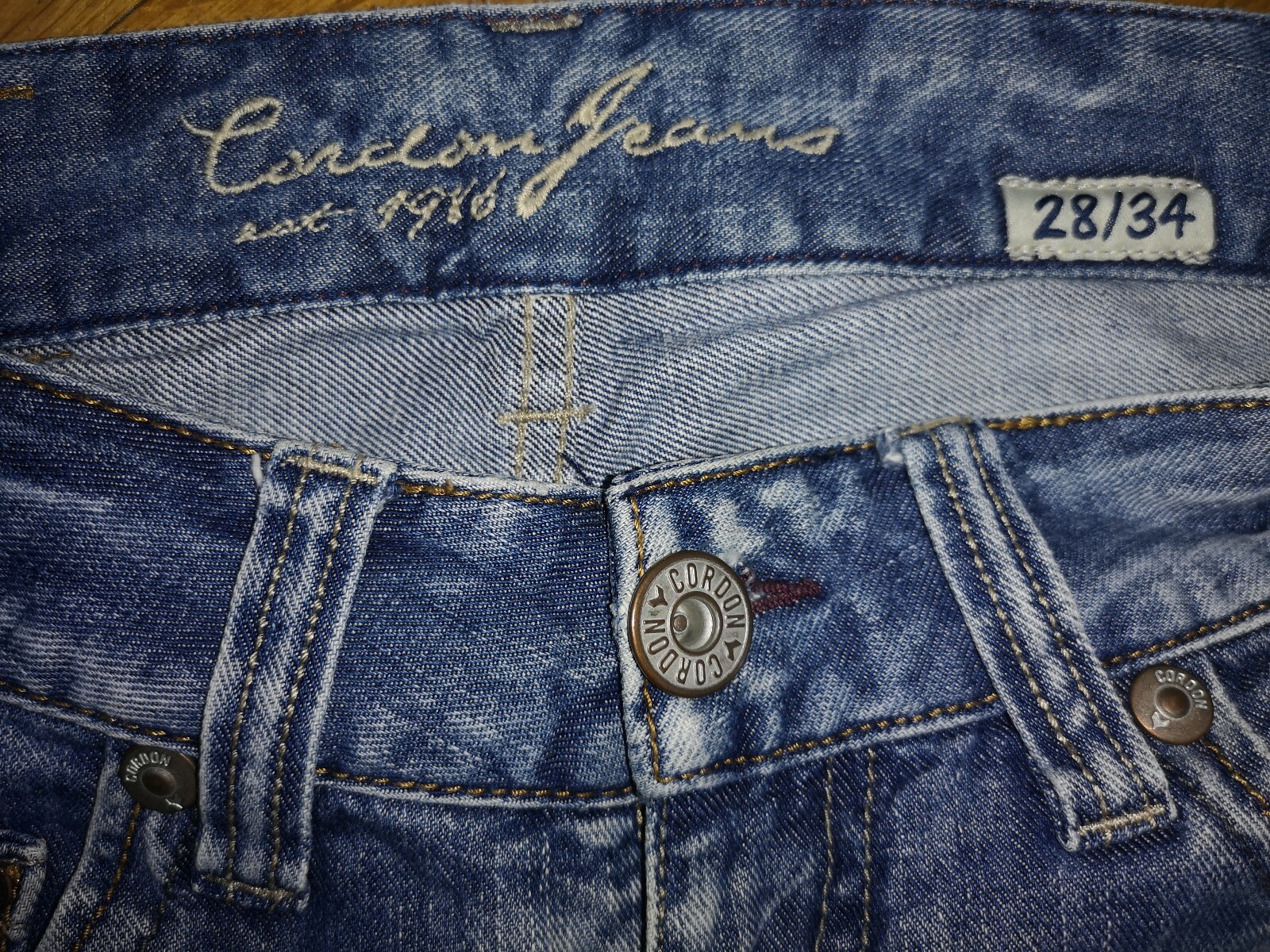Jeans CORDON, Gr. 28/34, hellblaue 