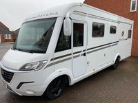 PILOTE BAVARIA  I 740GJ 2017 - 4000KG - SINGLE BEDS - GARAGE-MANUAL -