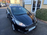 2012 Ford Fiesta 1.25 Zetec Black 5 Door 34,000 Miles £35 Road Tax 54+mpg Isofix