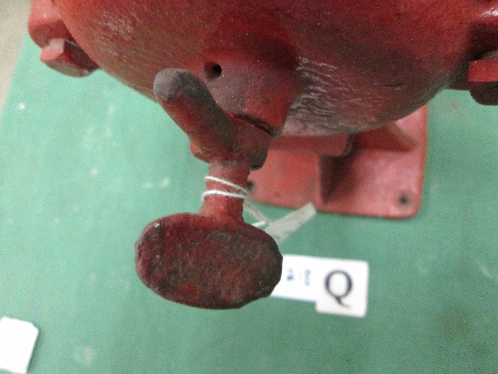 ANTIQUE CAST IRON COFFEE BEAN GRINDER