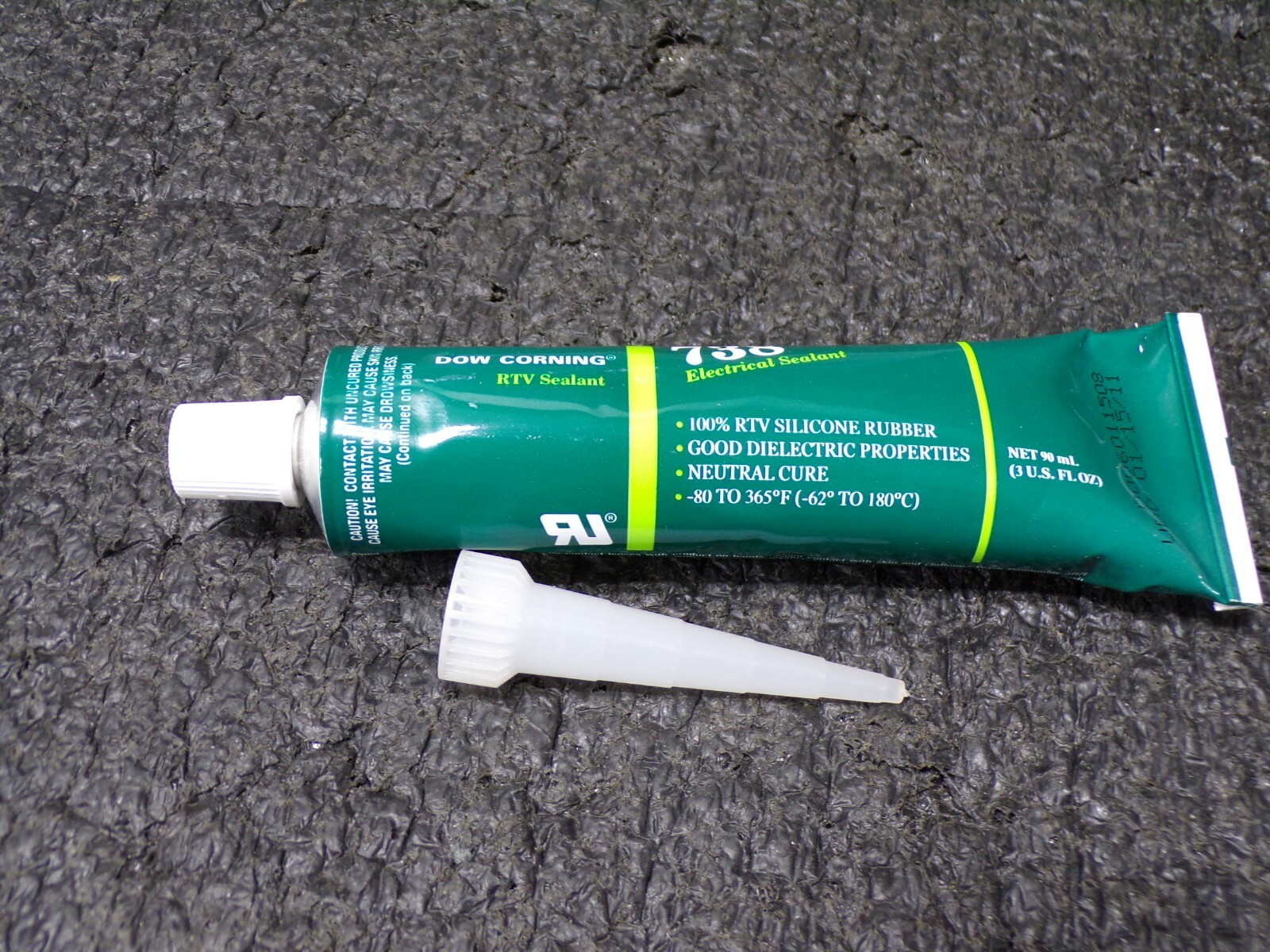 Dow Corning 738 White Electrical Silicone Sealant - 90 mL Tube - Case of 12