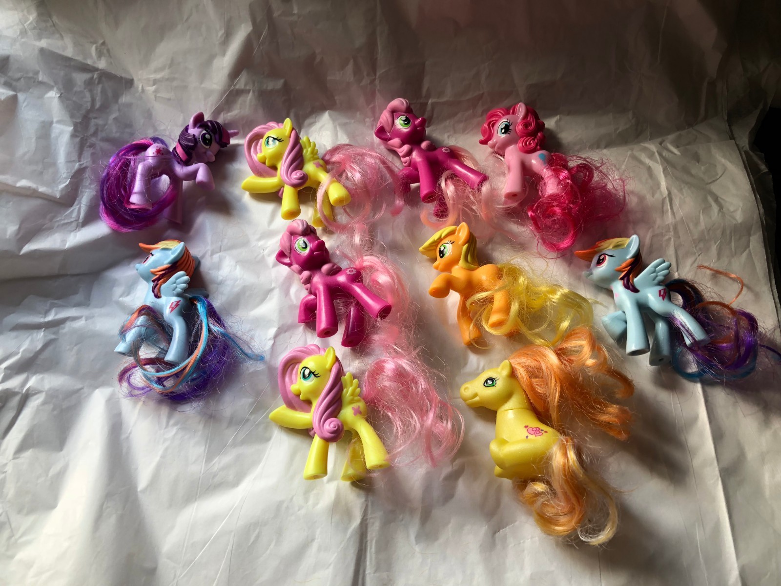 Коллекция игрушек купить. My little Pony макдональдс. My little Pony MCDONALDS игрушки. Хэппи мил макдональдс с my little Pony. Макдональдс коллекция пони.