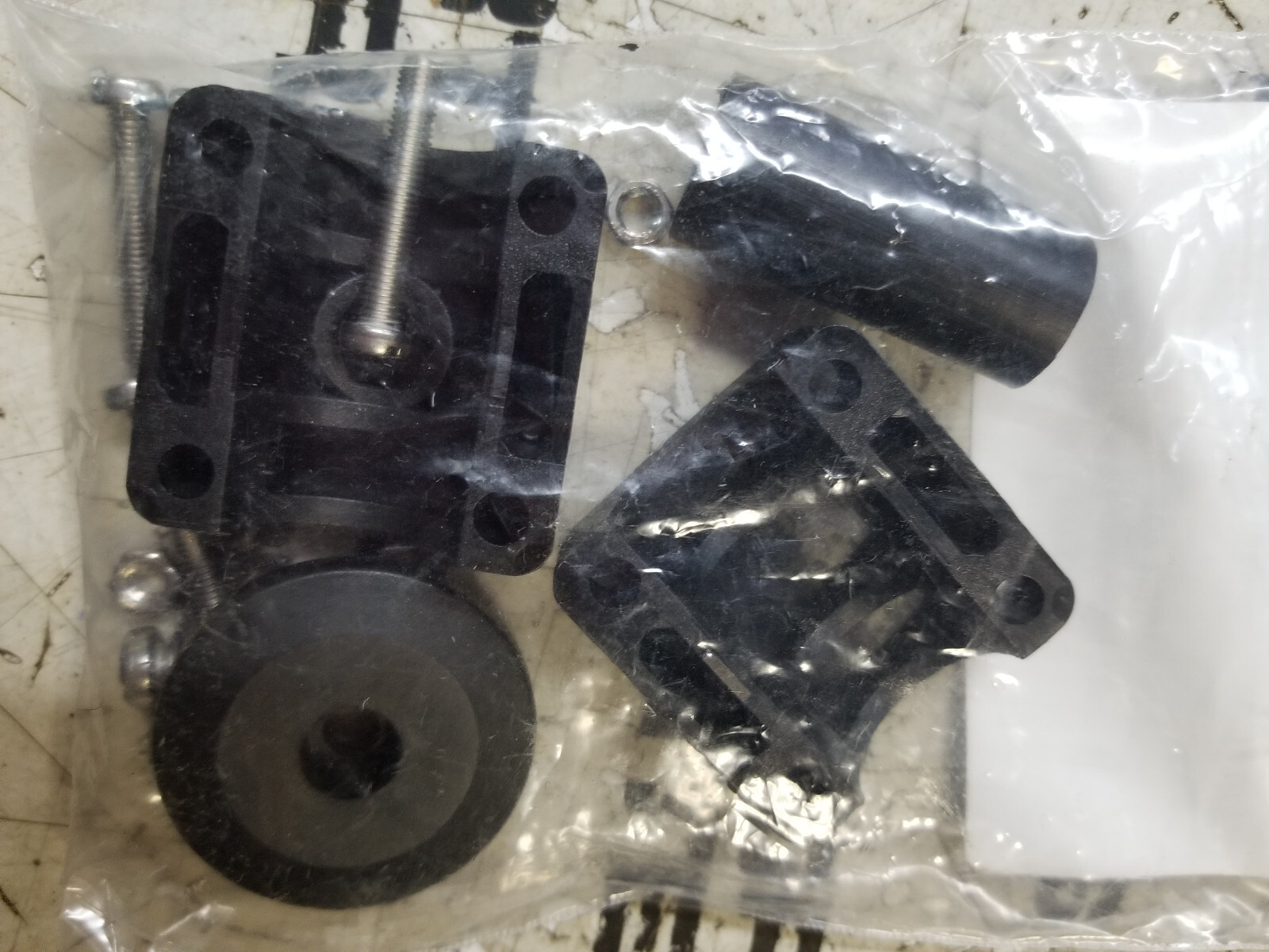 Polyform U.S. Swivel Connector 7/8-1