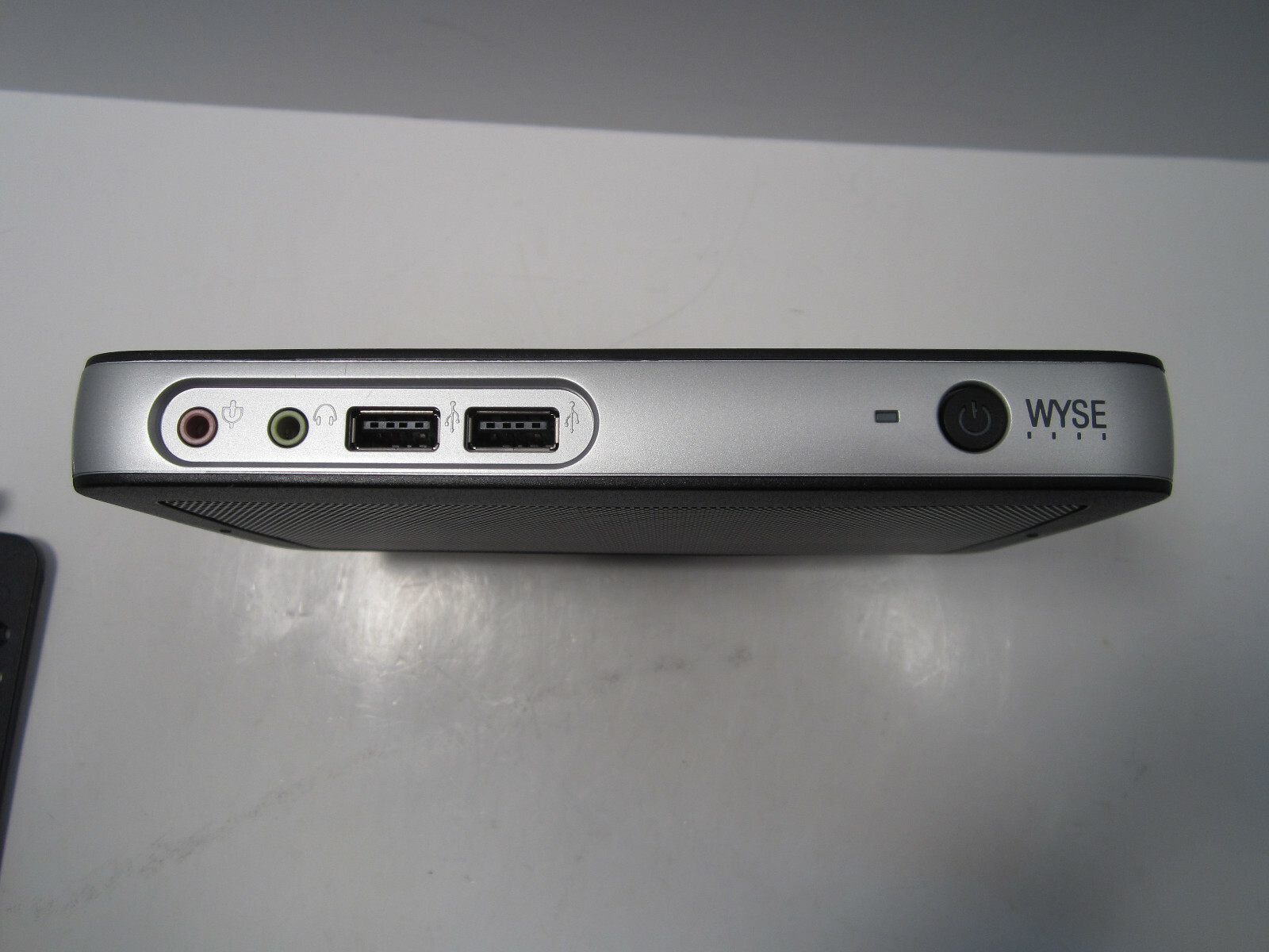 WYSE DELL Tx0 THIN CLIENT WITH POWER SUPPLY/ADAPTER T10 1GR DVI ES US 909566-01L