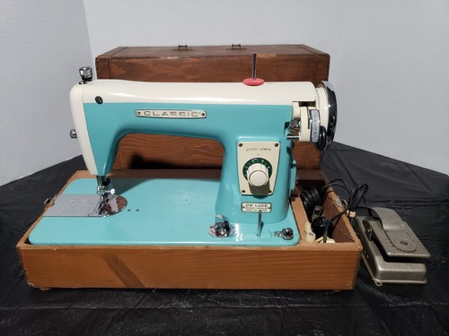 De Luxe Automatic Sewing Machine In Wood Case Made Japan