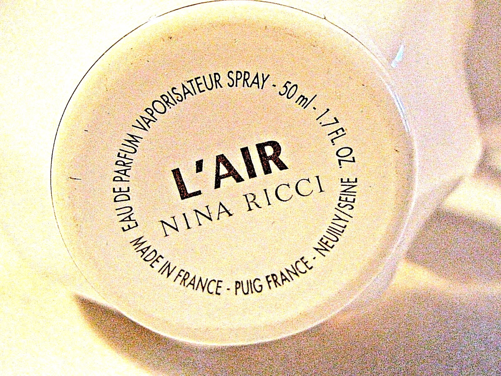 NINA RICCI - L`AIR  EAU PERFUME -  OPEN  BOTTEL (  10% USED)