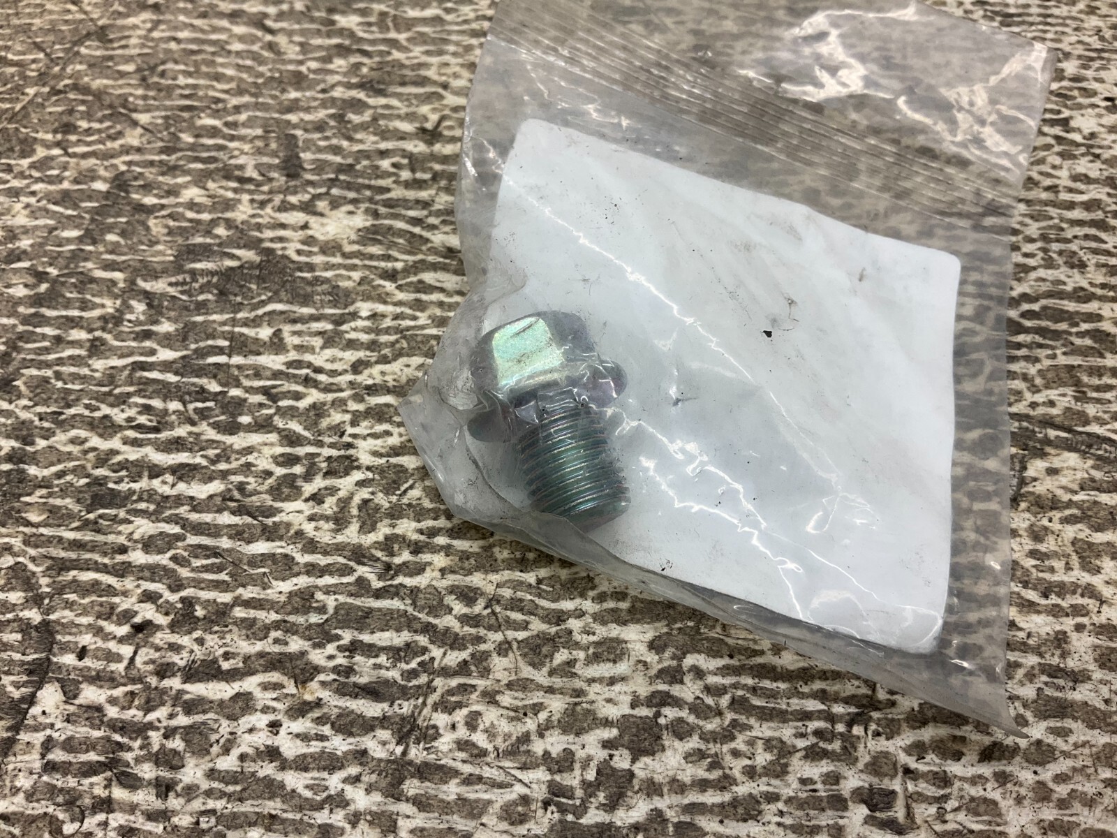 Kubota 1390133750 Drain Plug 1390133750 New (TSC)