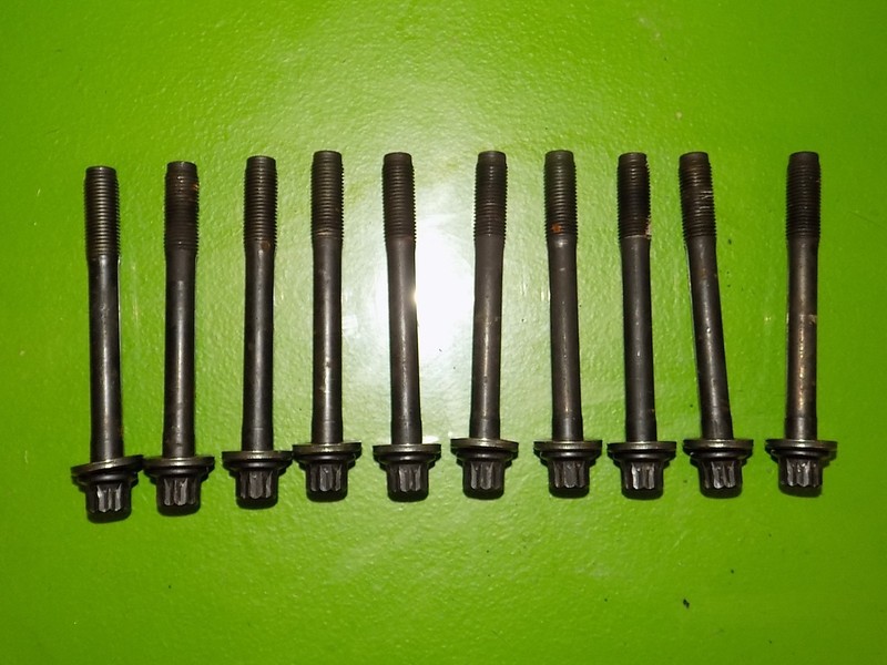 95 96 97 98 99 Eclipse GST GSX OEM 4G63 cylinder head bolts COMPLETE SET