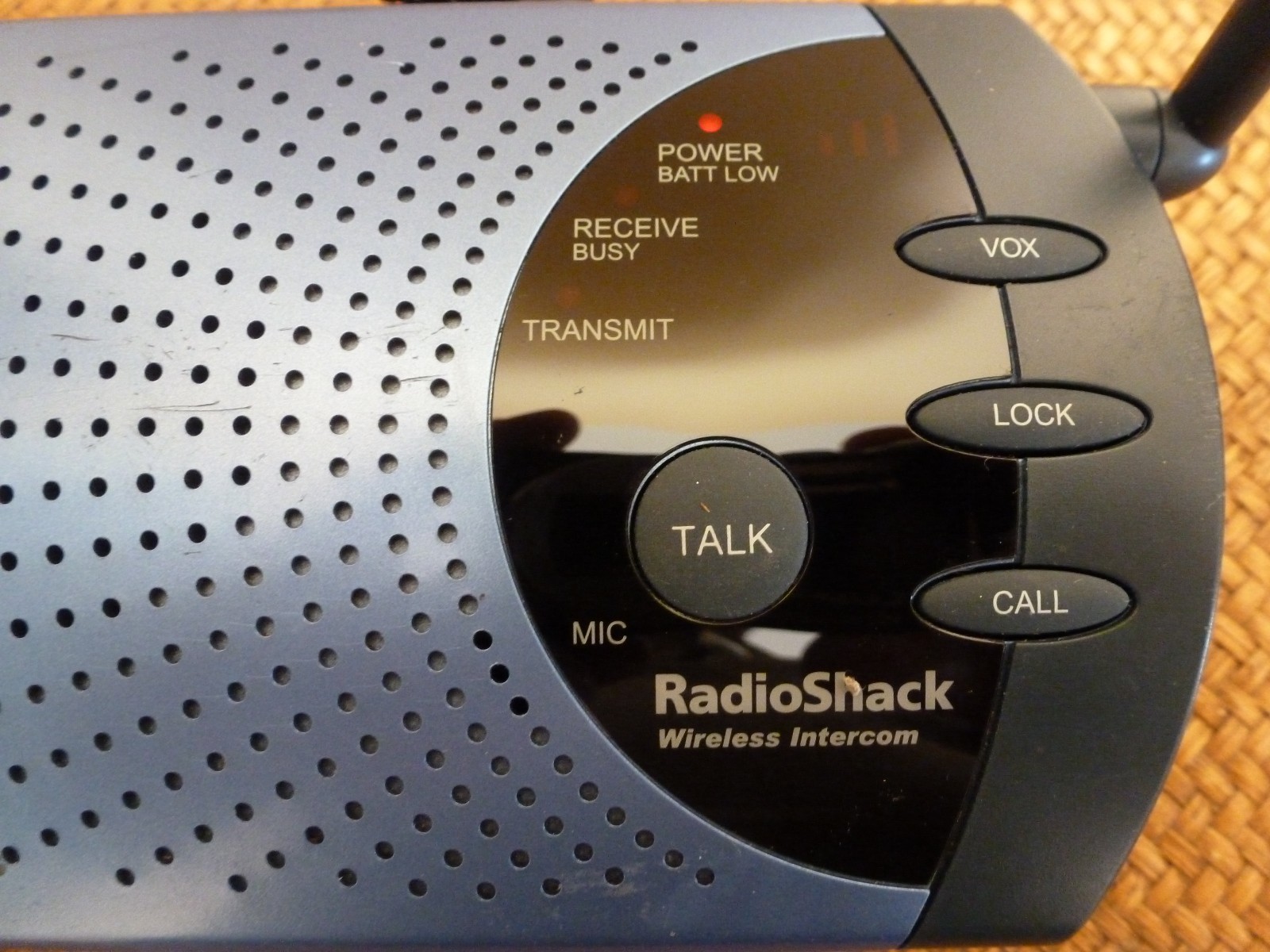 Radio Shack 900 MHz Wireless Intercom W/Audio & Weather Radio Input