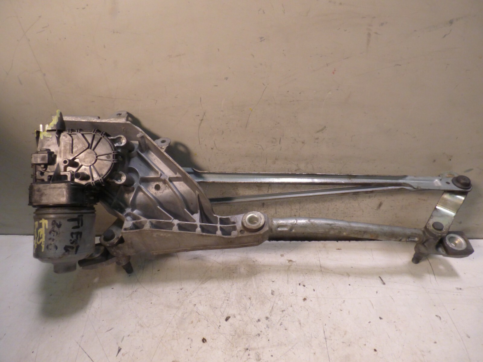 Motorino tergicristallo FORD FIESTA VI 0390241574 (2016) *SPINETTA ROTTA*