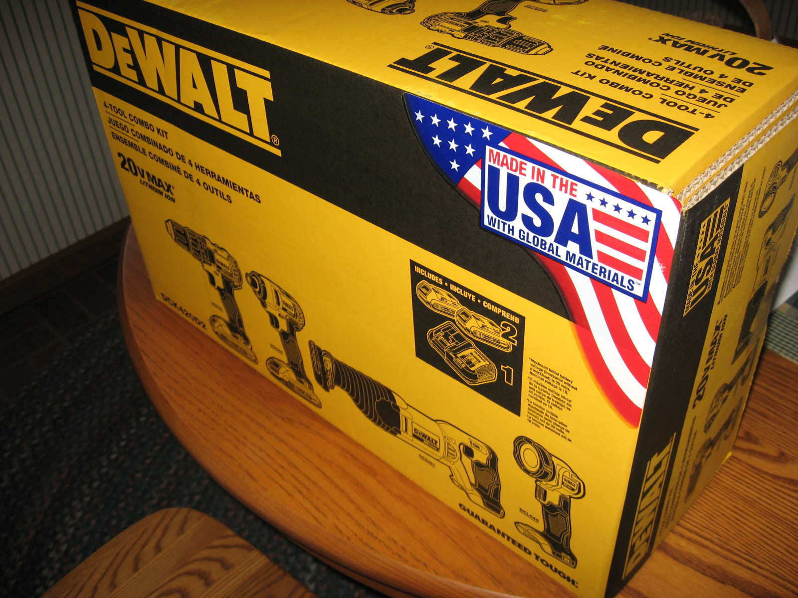New Dewalt DCK420D2 Comb Kit Factory Sealed