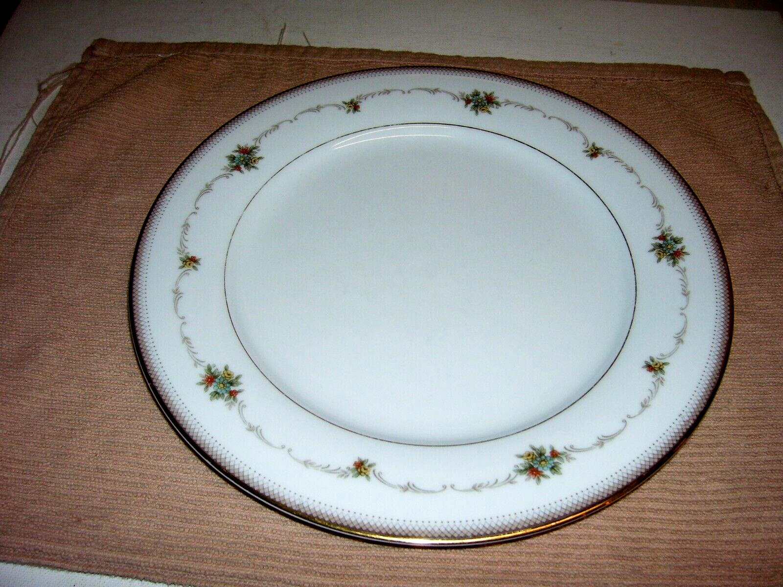 おはな【廃盤品】Noritake Christine おはな【廃盤品】Noritake Christine おはな【廃盤品】Noritake