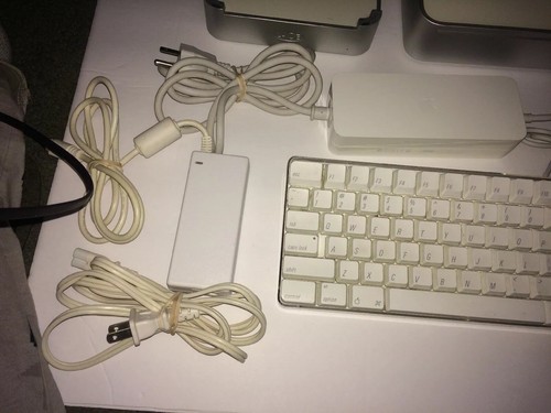 Apple Mac mini A1114.bundle Lacie Hd Apple Keyboard&mouse Plz Read Description