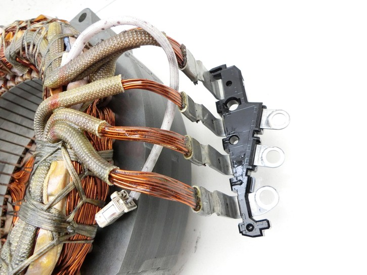Toyota Auris II E18 12-15 Stator Stellmotor für Hybrid Motor Toyota Auris II E18 12-15 31.07.2013 gebraucht Vorschau 2