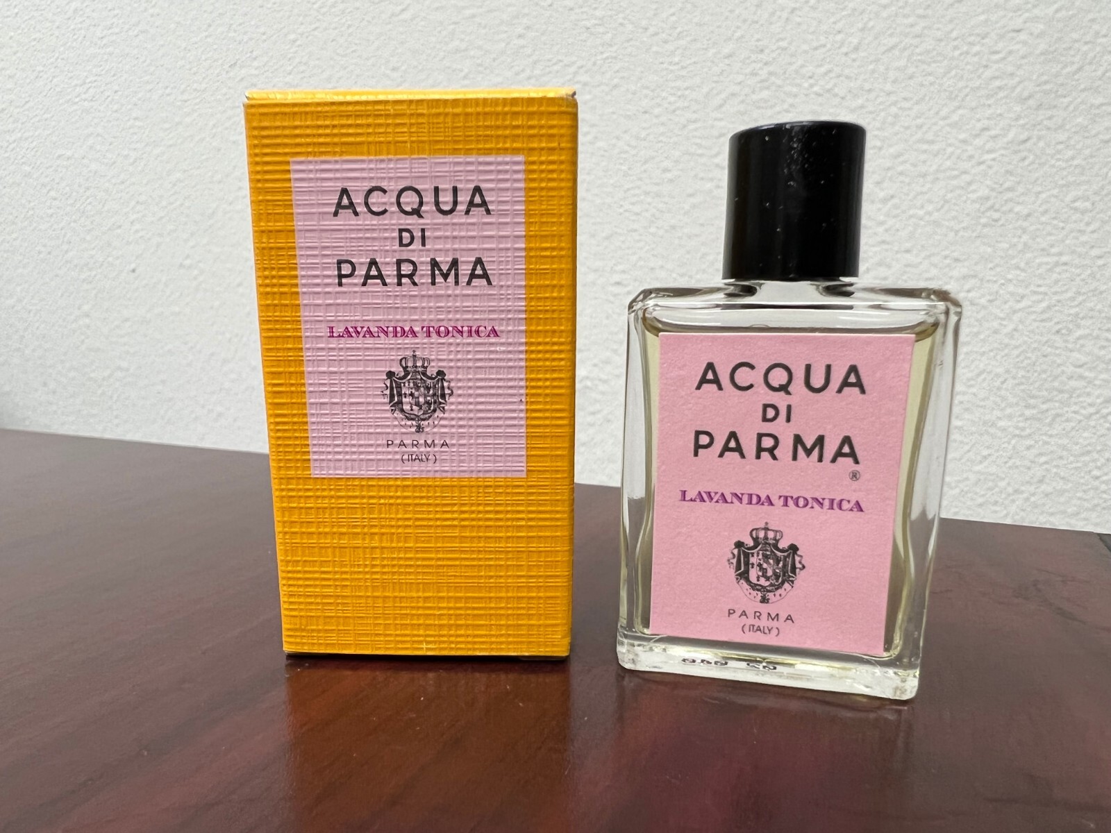 ACQUA DI PARMA LAVANDA TONICA by ACQUA DI PARMA 0.33 oz / 10 ACQUA DI PARMA LAVANDA TONICA by ACQUA DI PARMA 0.33 oz / 10