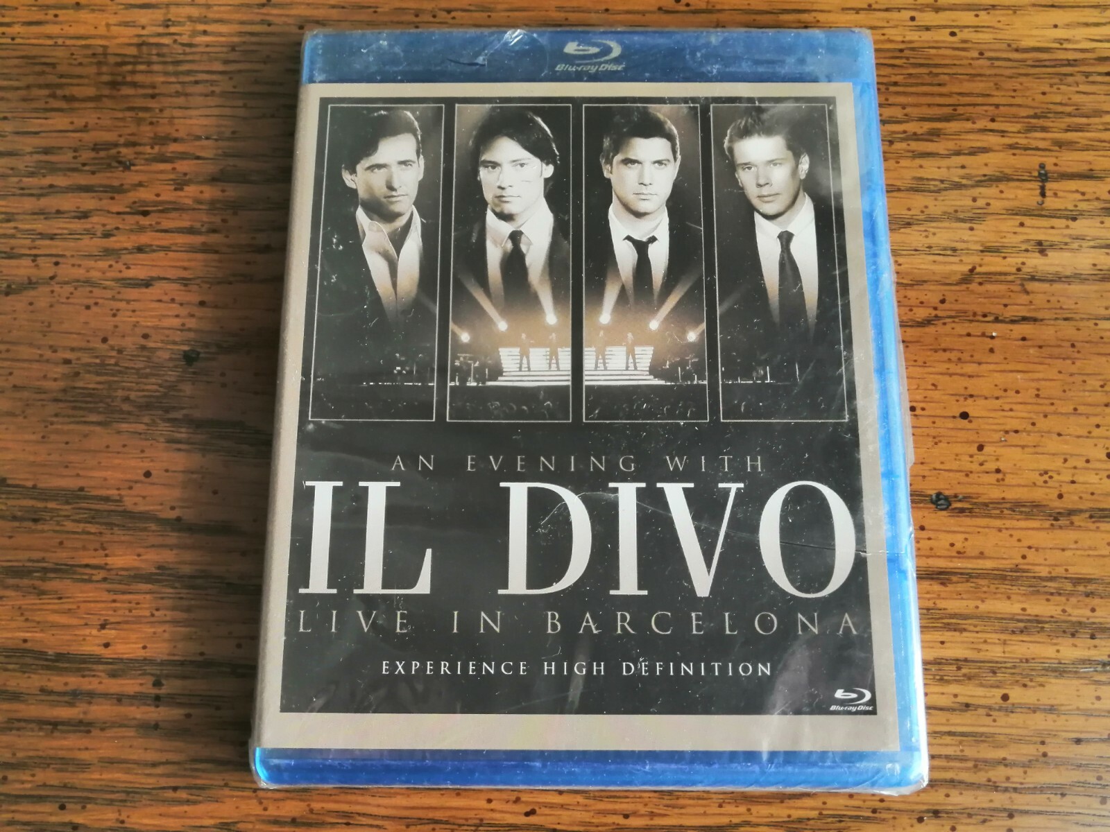 (未使用･未開封品)　An Evening With Il Divo: Live in Barcelona [Blu-ray] [Import] og8985z An Evening with Il Divo - Live in Barcelona [Blu-ray] SEALED