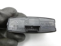 BMW E81 1er 120d 07-11 Warnblinkschalter Schalter DTC ZV BMW E81 1er 120d 07-11 16.10.2007 9196712 61319196712... Vorschau 5