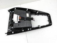 KIA Stonic YB 17-20 Mittelkonsole Blende Ablagefach Staufach 12V Steckdose KIA Stonic YB 17-20 09.12.2019... Vorschau 6