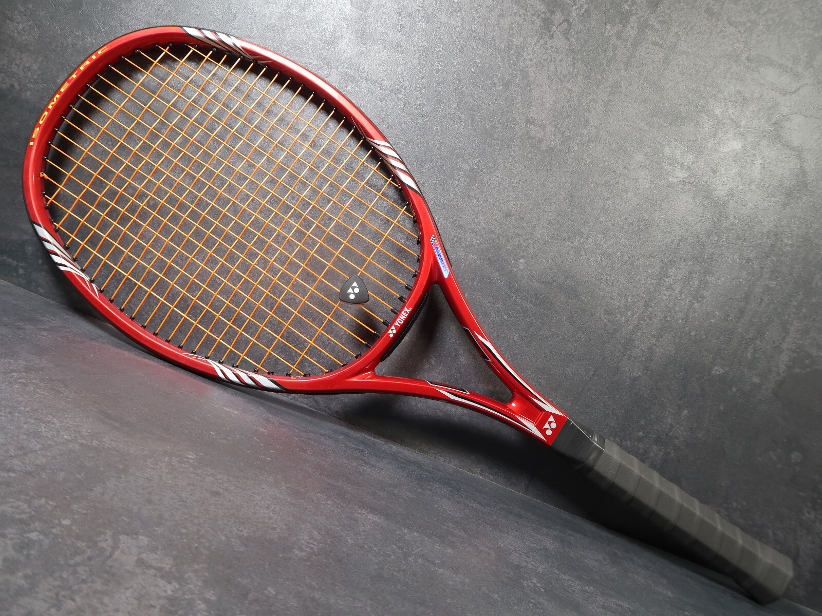 YONEX テニスラケット　IMPACTSPEED RDIS 100 レッド YONEX テニスラケット IMPACTSPEED RDIS 100 レッド ラケット