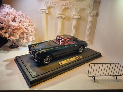 Foto dell'oggetto di un acquirente verificato