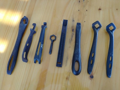 Vintage Lot Cast Iron Wood Stove Parts Misc CAST IRON