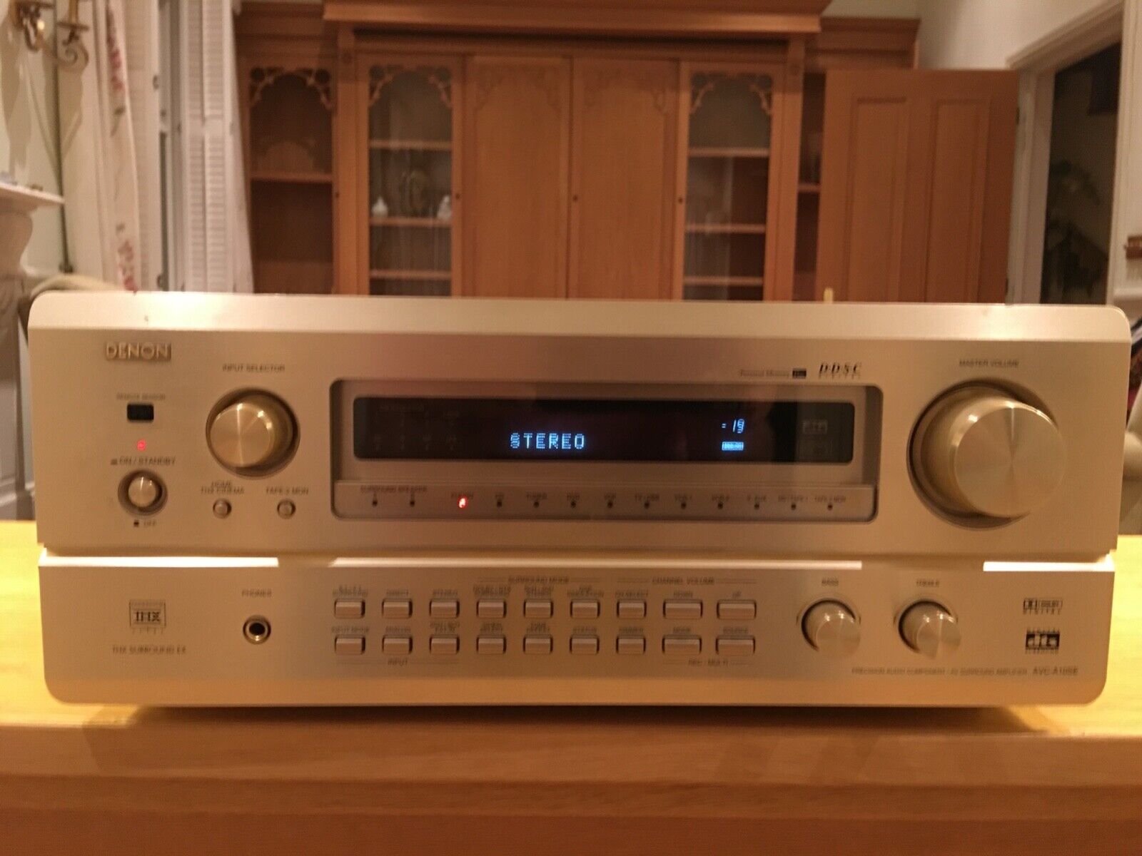 Denon AV Surround Amplifier AVC-A10SE THX Surround EX - With Denon AV Surround Amplifier AVC-A10SE THX Surround EX - With