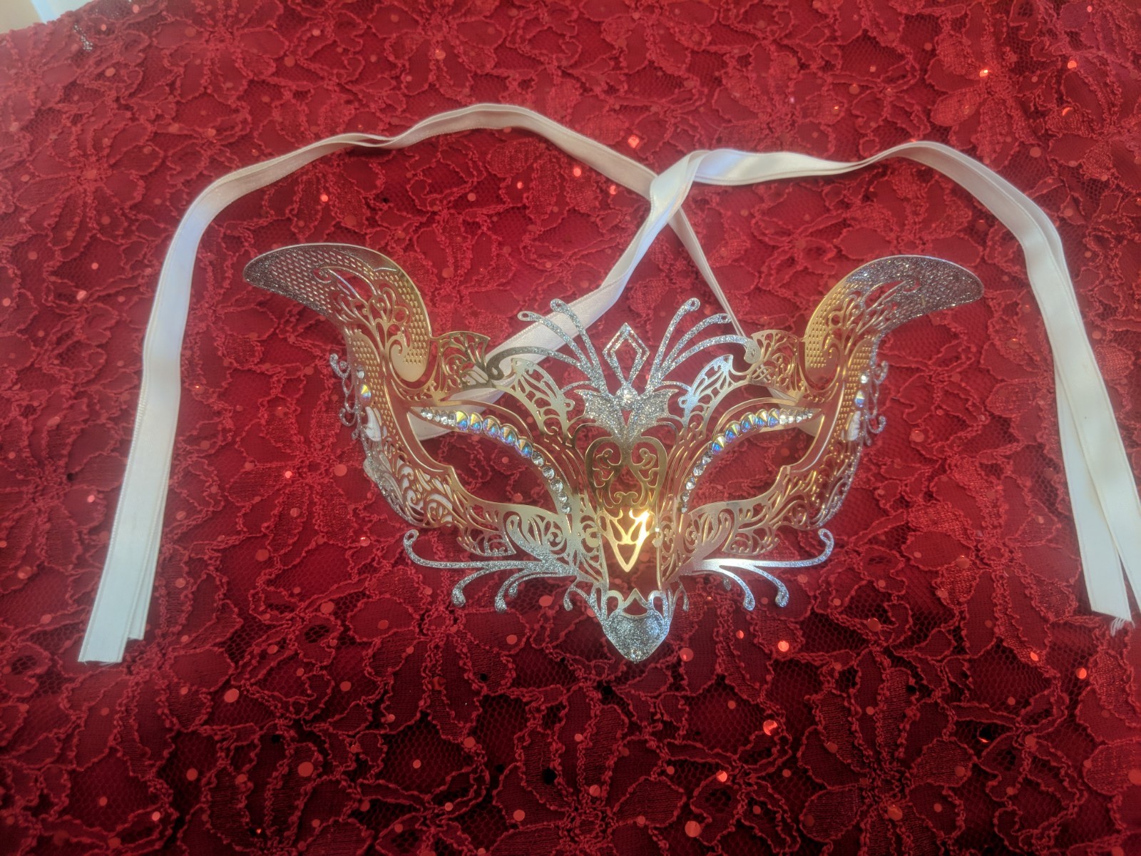 ITALIAN MADE GOLD SILVER FILIGREE METAL MASK BY MASQUERADE by JOSEPH K HALLOWEEN