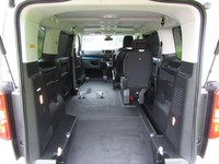 2021 Peugeot Traveller 1.5 Hdi Passenger Wheelchair Accessible Vehicle WAV MPV D