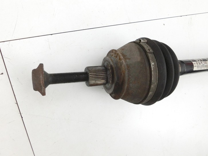 Audi A8 4E 05-08 TDI 3,0 155KW Autom 4WD Antriebswelle Gelenkwelle Links Vorne Audi A8 4E 05-08 17.05.2006... Vorschau 3
