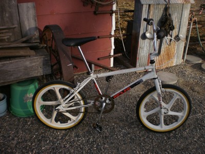 peregrine bmx
