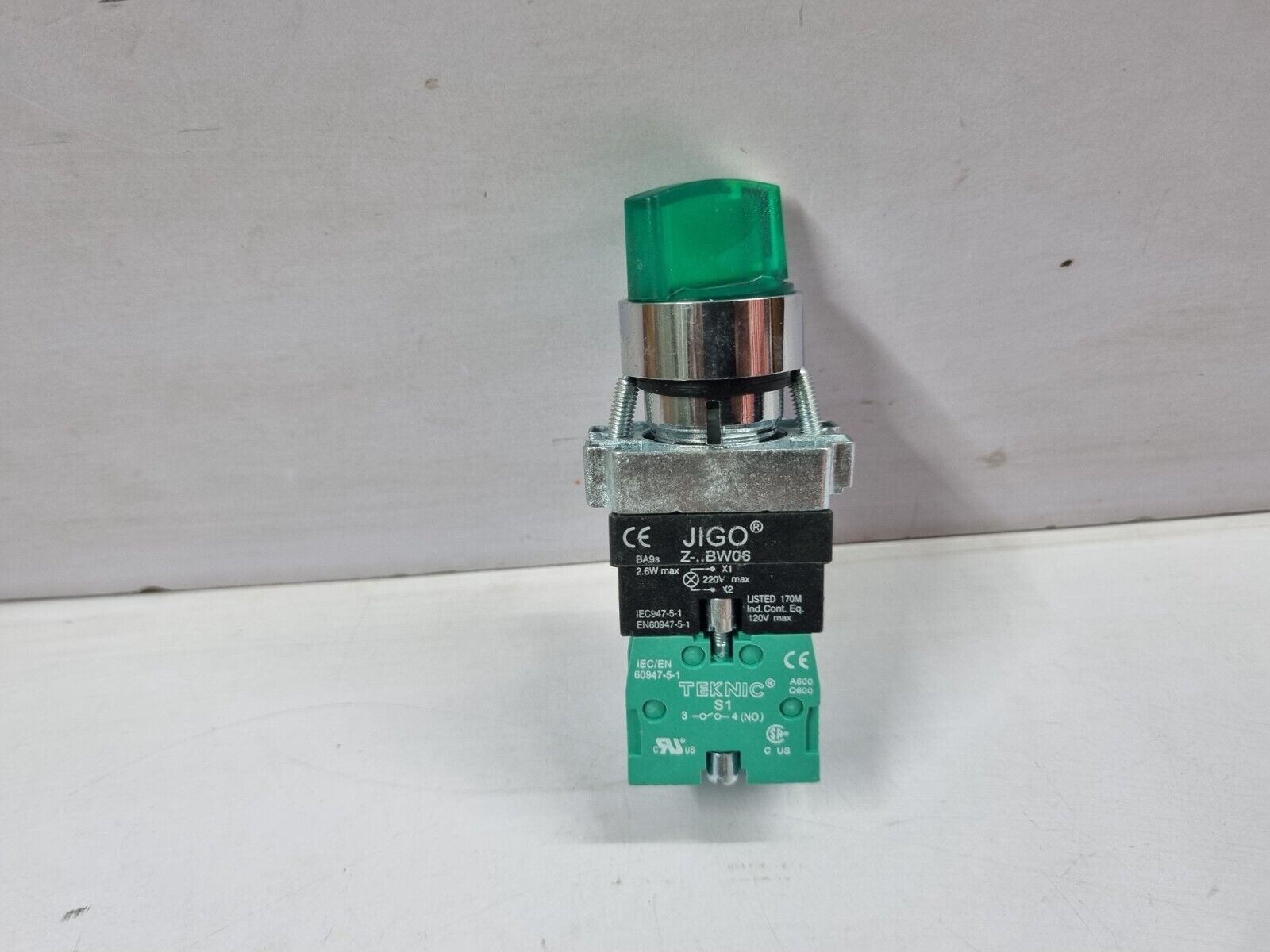 Jigo Z-..BW06 Illuminated Selector Switch with Teknic 60947-5-1 | eBay Jigo Z-..BW06 Illuminated Selector Switch with Teknic 60947-5-1 | eBay