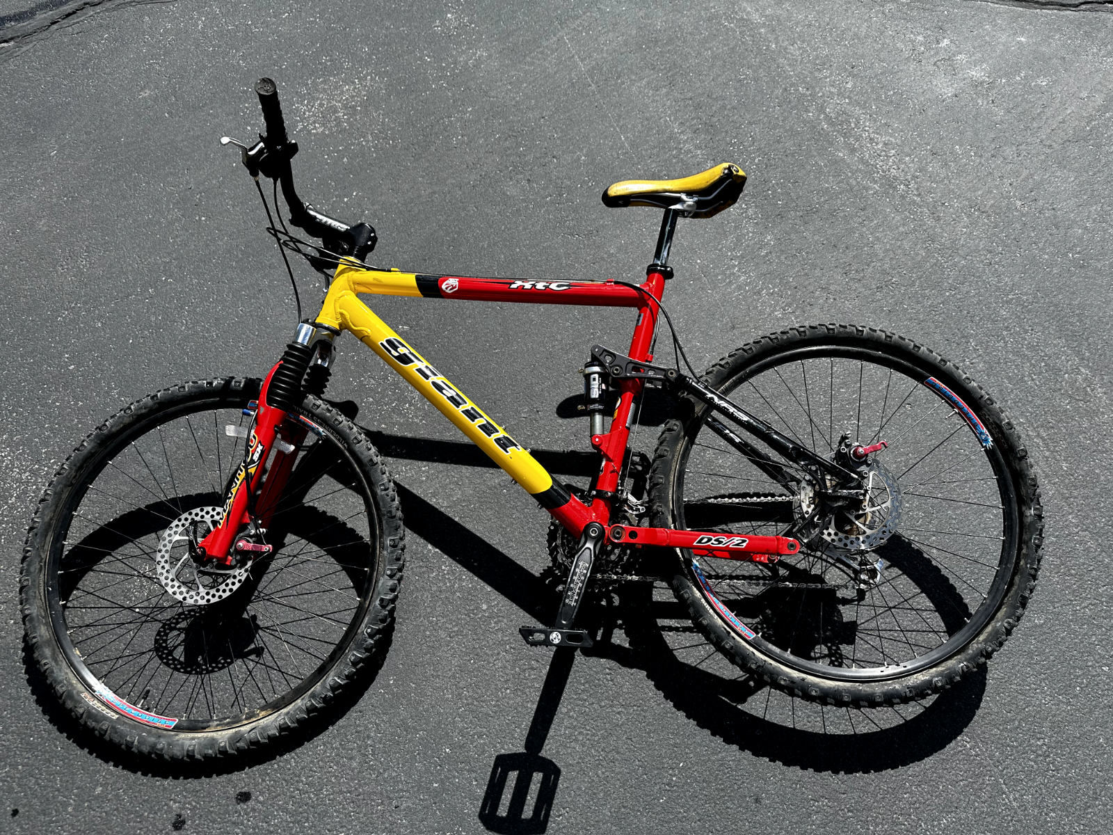 GIANT 2000 XTC FULL SUSPENSION BIKE | eBay