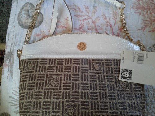 バッグ Afilwb Anne Klein Lion Logo Crossbody Handbag – ShopCGX