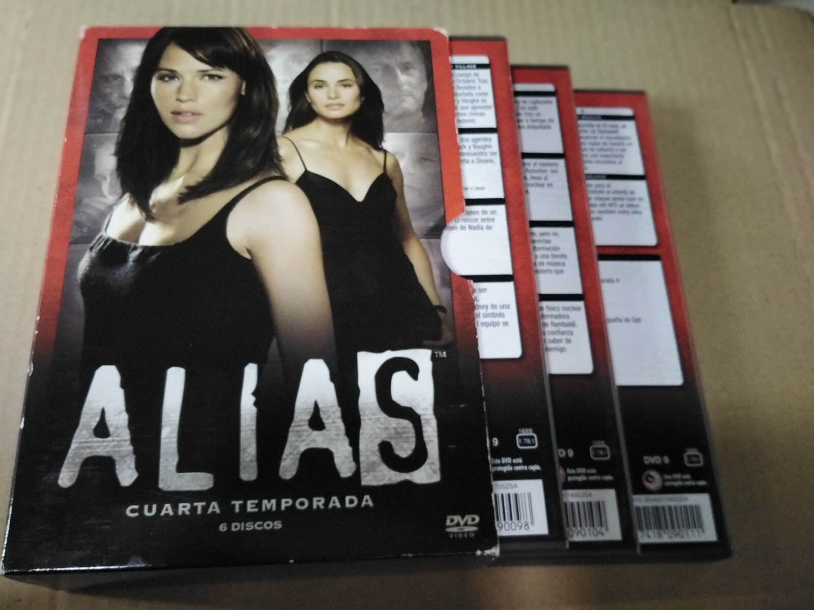エイリアス シーズン4 DVD COMPLETE BOX Amazon.co.jp: エイリアス シーズン4 DVD COMPLETE BOX