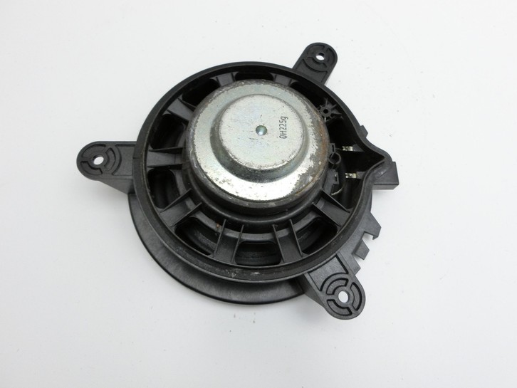 Volvo V70 135 07-13 Tür Lautsprecher Vorne Links Volvo V70 135 07-13 17.06.2010 30657445 gebraucht Vorschau 3