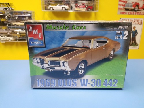 Ertlアーテル/'69 Oldsmobileオールド 442 W30 1/18 Ertlアーテル/'69 Oldsmobileオールド 442 W30 1/18