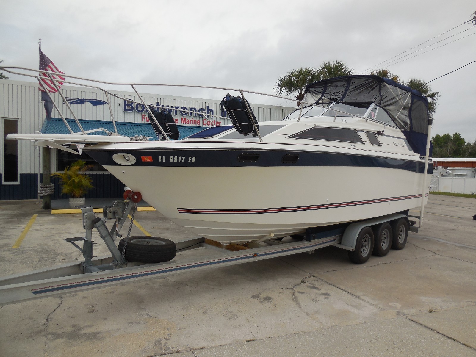 27' Bayliner Ciera Sunbridge