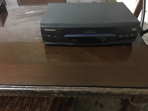 * Panasonic PV-V4020 Omnivision VCR Video Cassette Recorder Player, Tested works