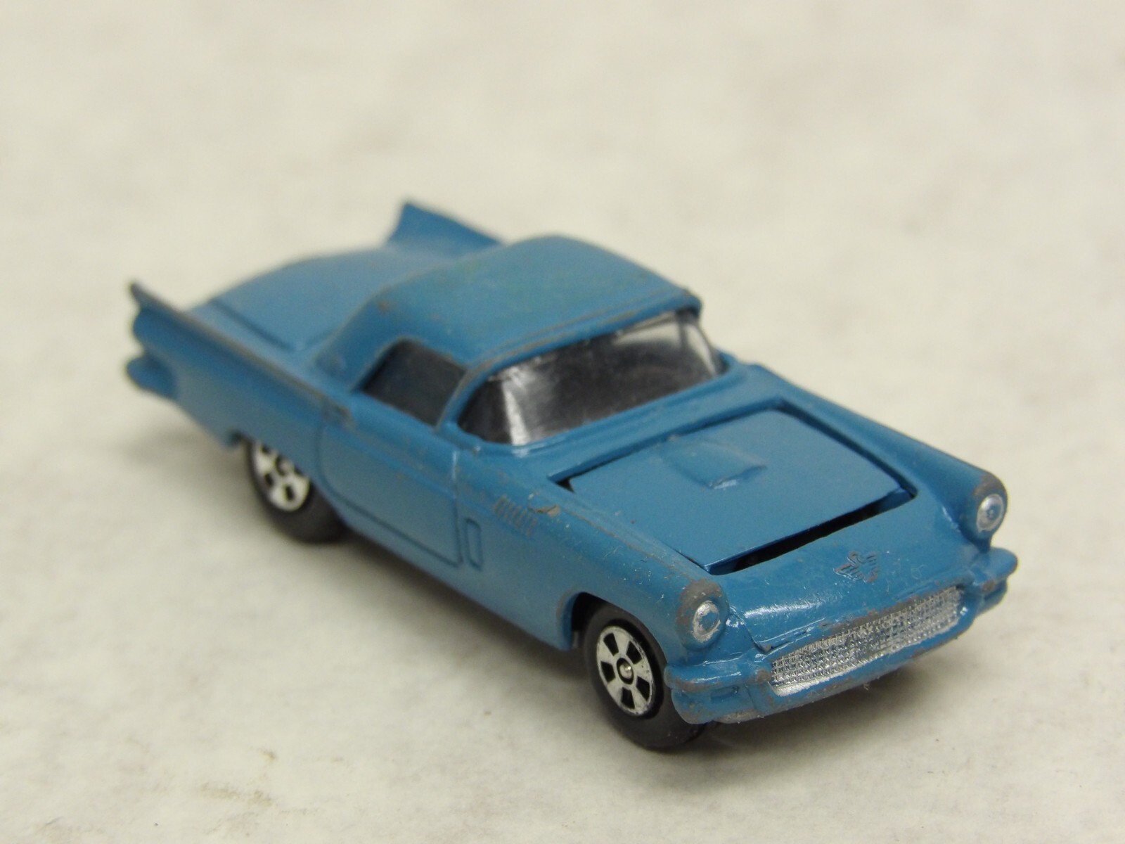 ERTL '57フォードTバード当時物 ヴィンテージミニカー1/64 海外物レア ERTL '57フォードTバード当時物 ヴィンテージミニカー1/64 海外