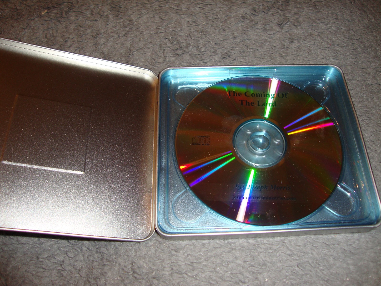 Joseph Morris Ministries 'The Coming of the Lord' CD/ Collector Tin       B6