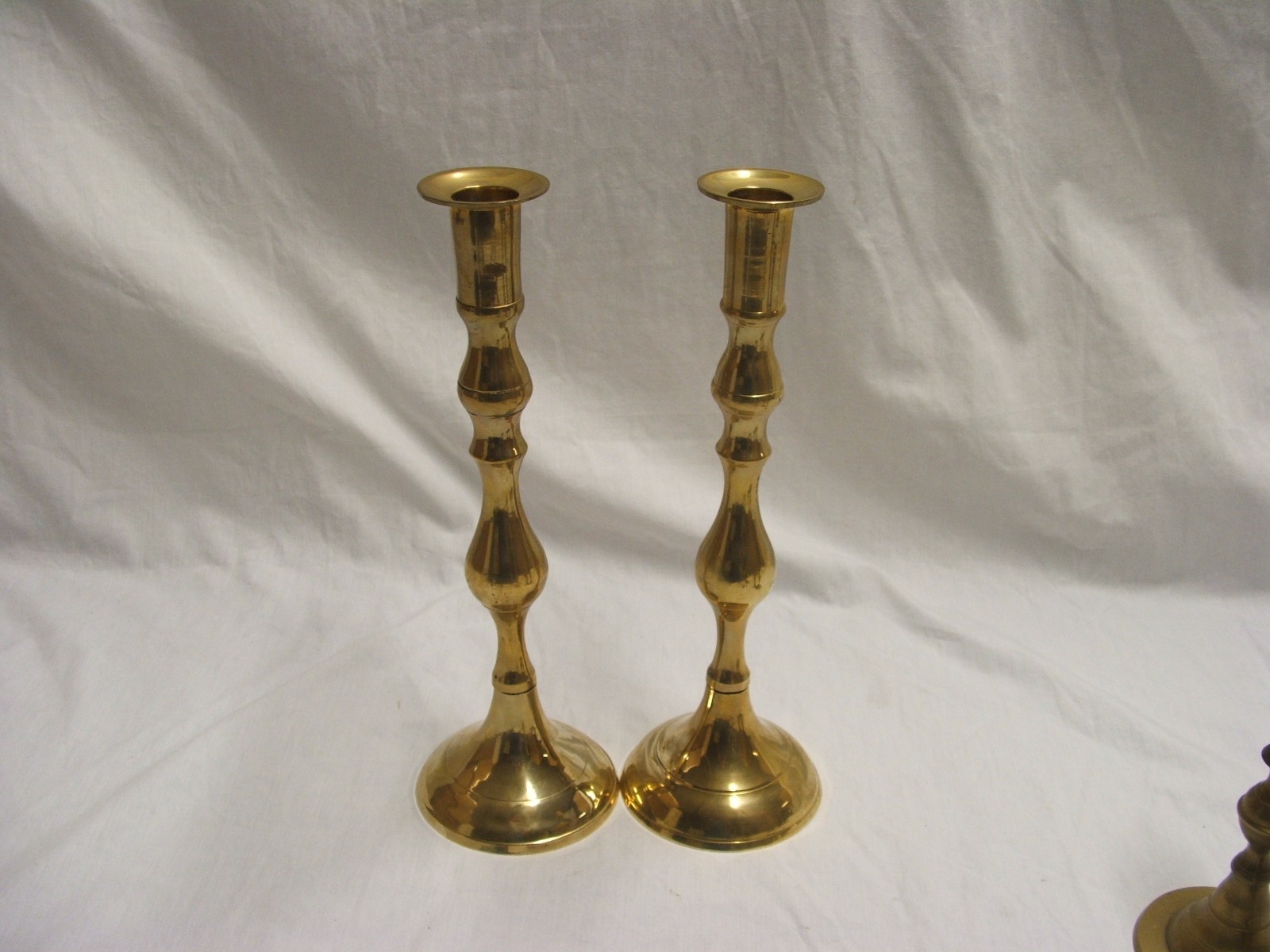 LOT OF BRASS CANDLE STICKS 3 PAIRS 6 TOTAL 11.5