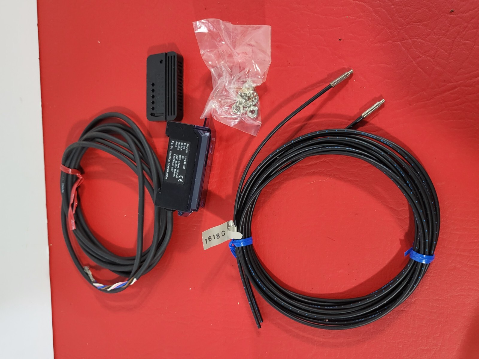 Keyence FSV1 Fiber Amplifier Manual Calibration Fiber Optic Sensor FS