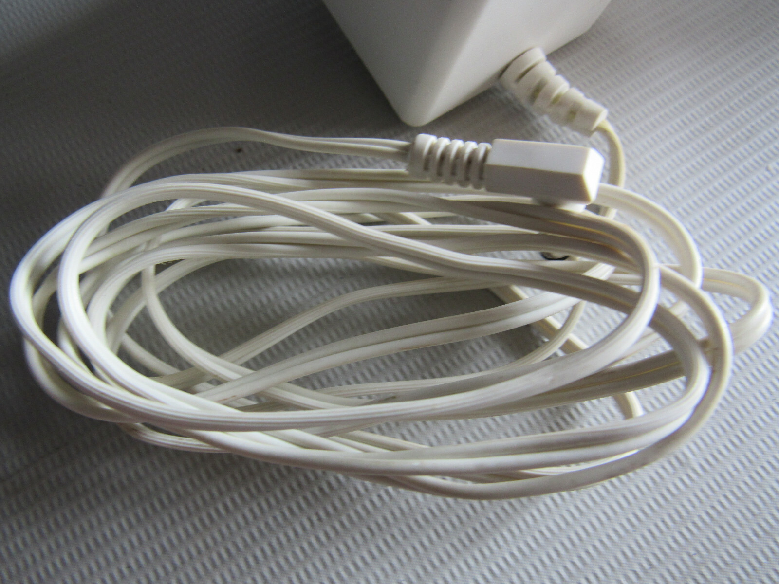 NOS NEW LUTRON T120-18AC-3-WH Class 2 Power Supply A411803OT 60Hz 8.5W 300mA