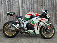 HONDA CBR 1000 RR FIREBLADE 2011 (60) WITH ONLY 9,200 MILES